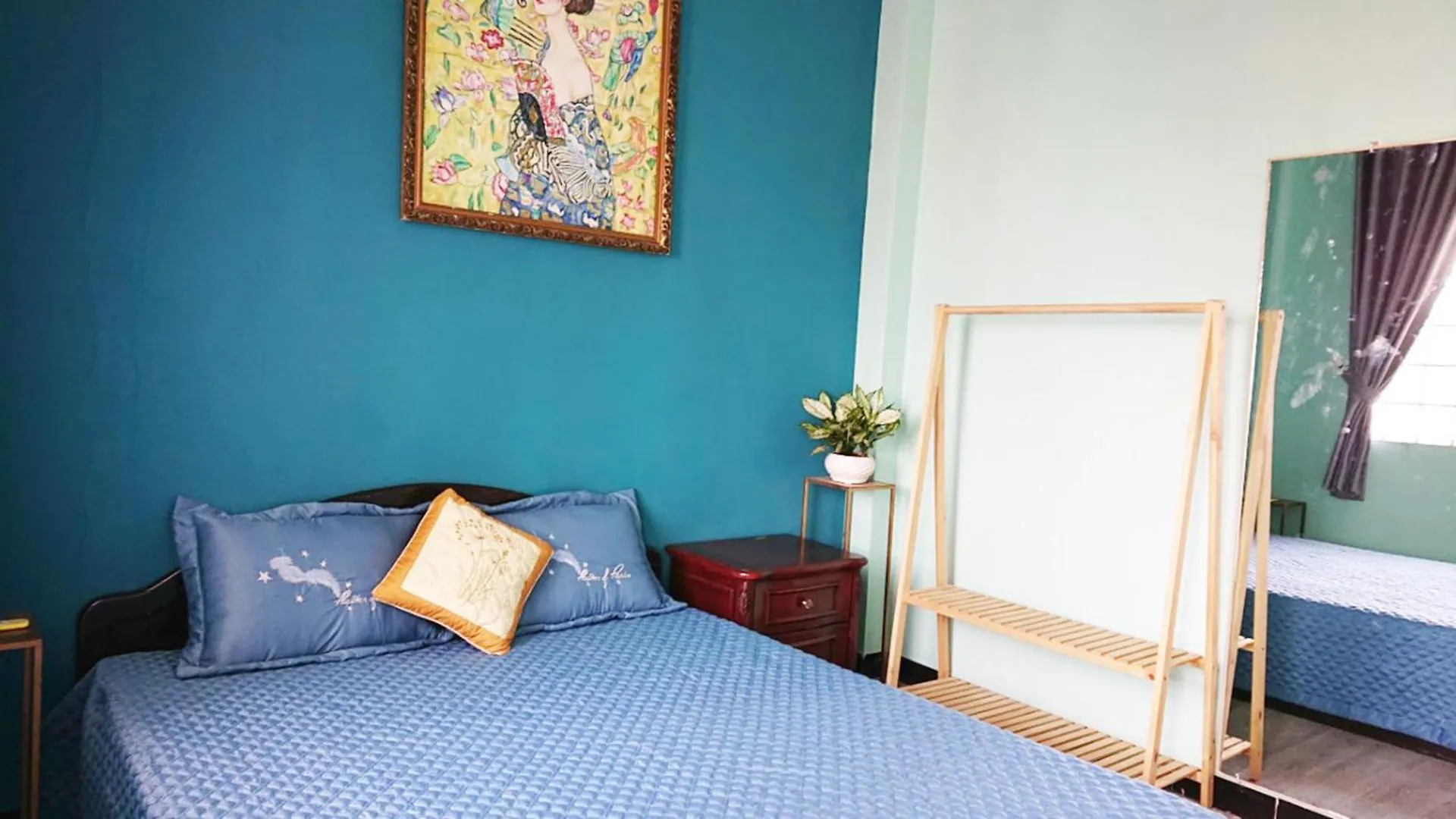 Apartment Ductaigallery'S Apt. Double In Bui Vien St Ho Chi Minh City Vietnam