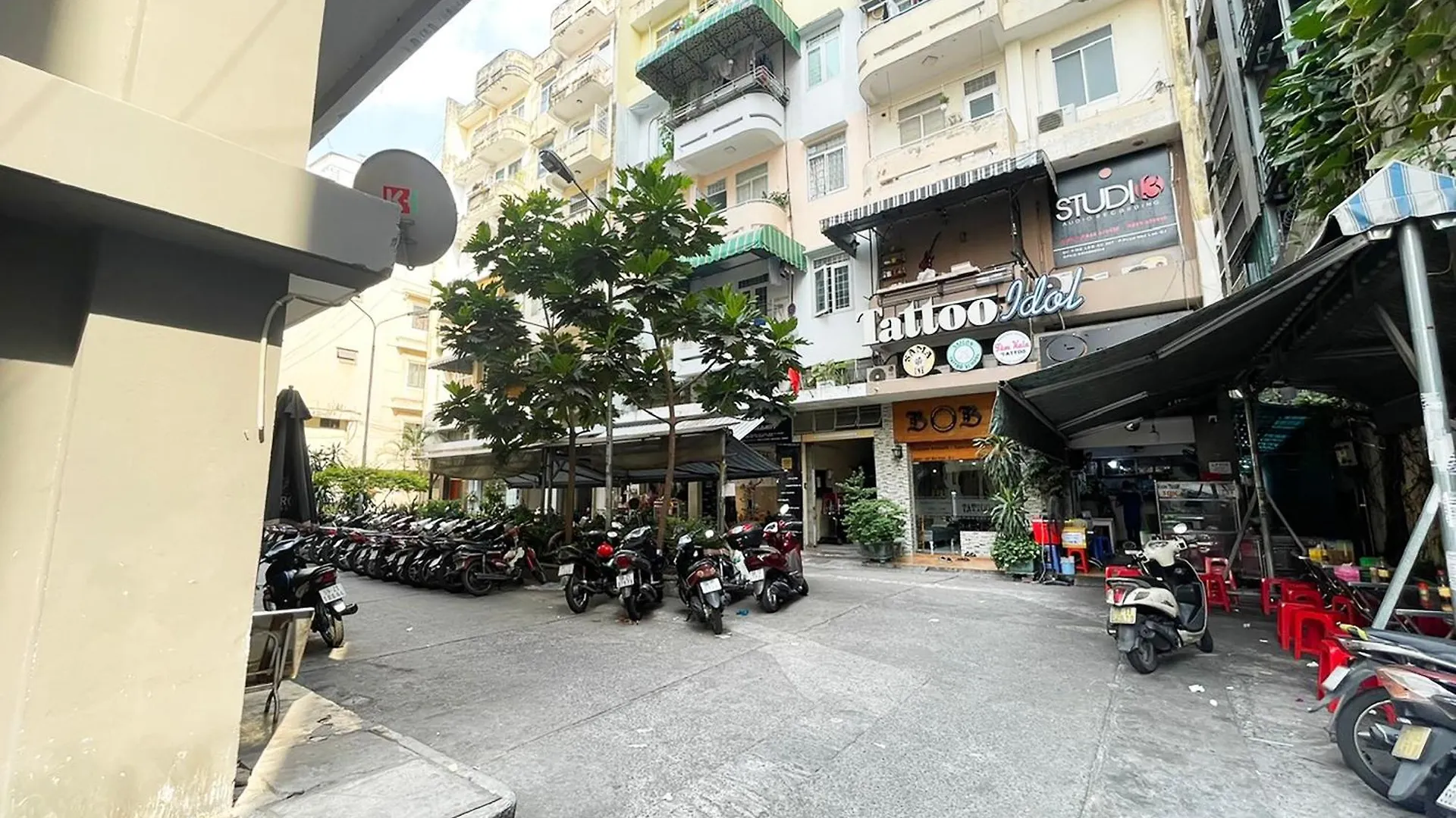 Ductaigallery'S Apt. Double In Bui Vien St Ho Chi Minh City Vietnam
